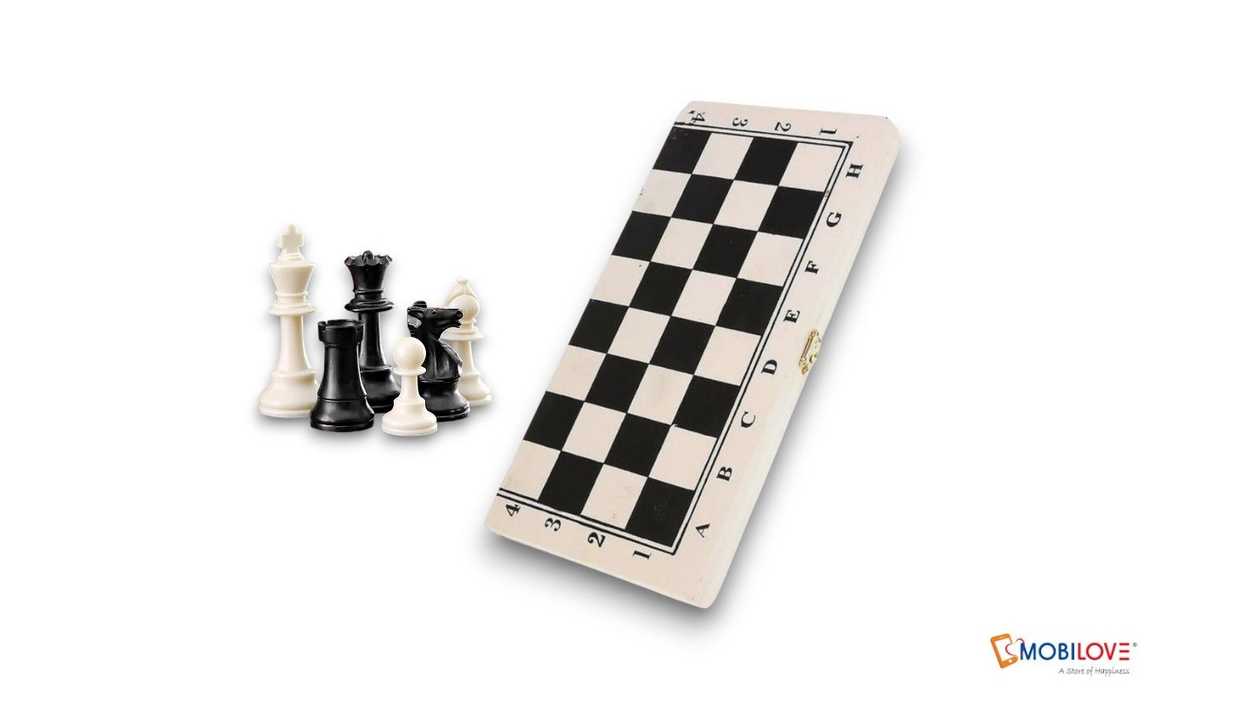 Chess Set, Wooden, 1111111111296
