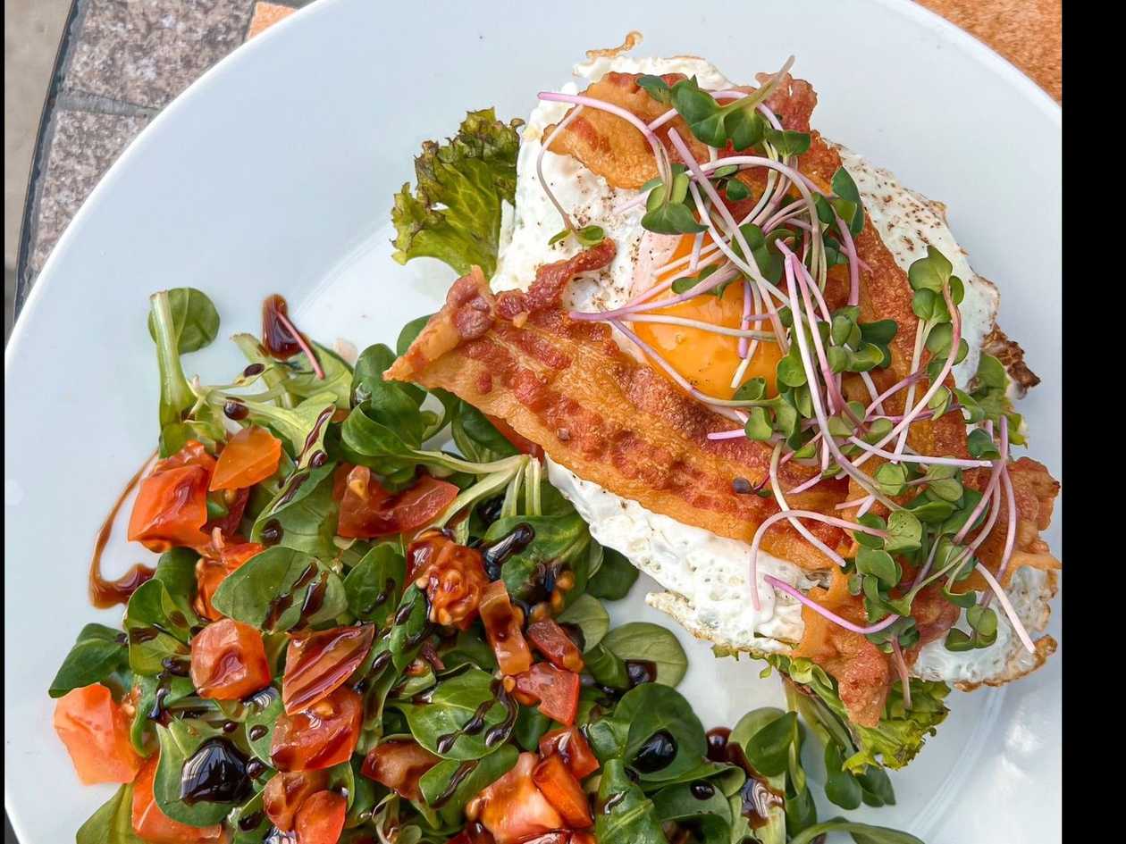 Chléb s volským okem