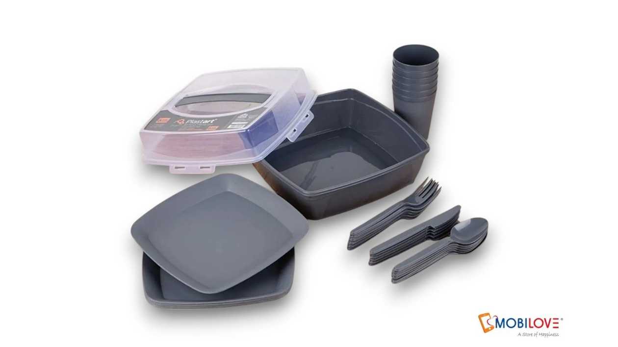 Picnic set for 4 people.
