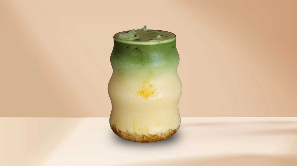 Mango Matcha Latte🥭