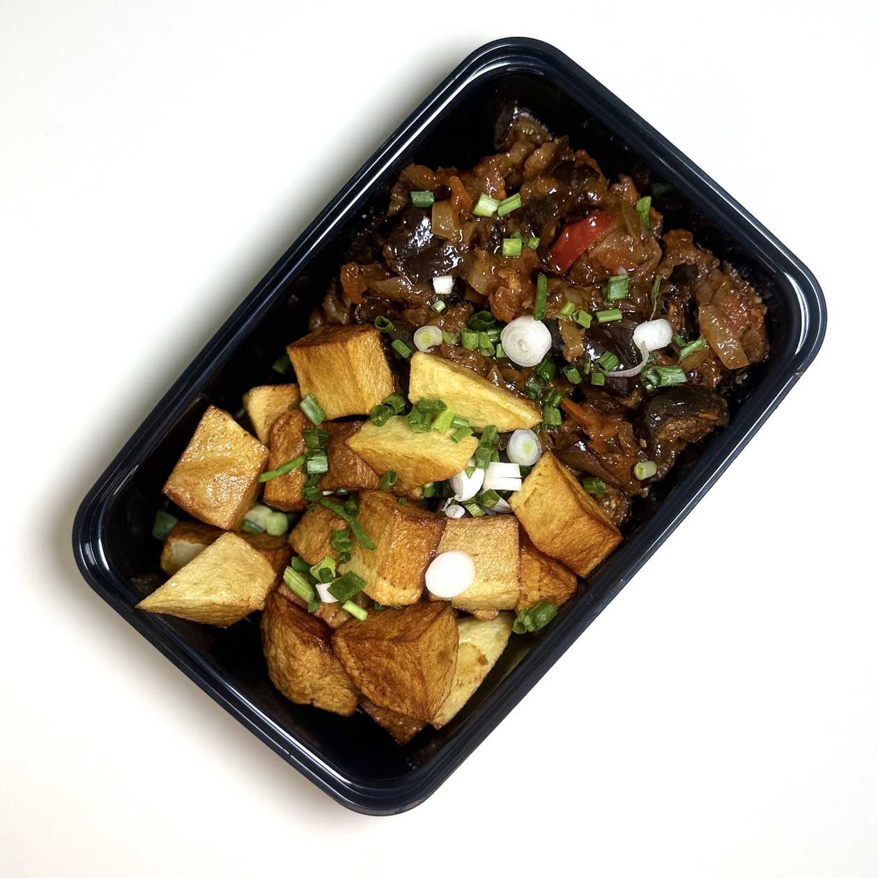"Ajafsandali" with fried potatoes