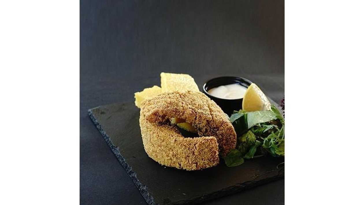 Fried Carp with Polenta and Garlic Sauce