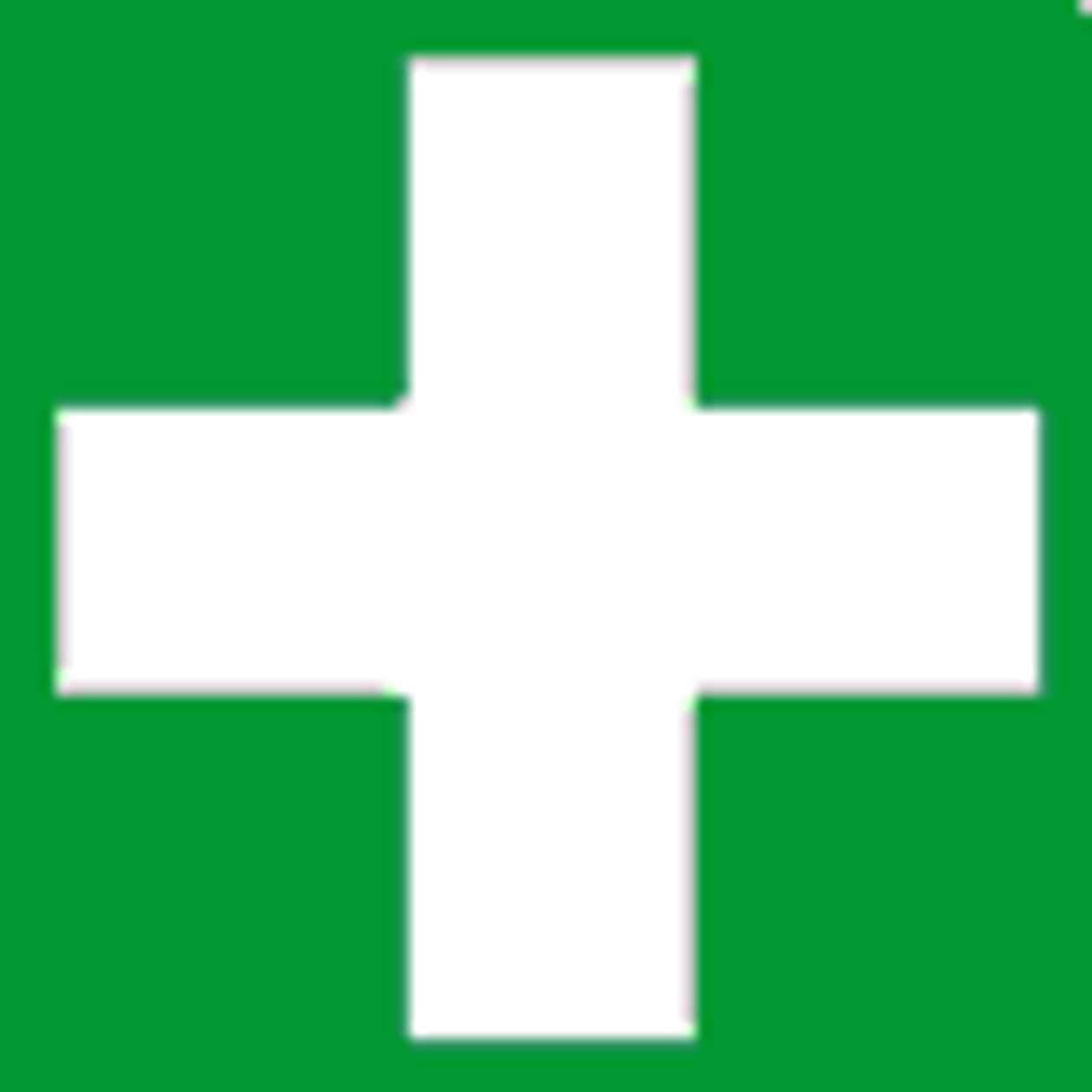 Safety - Label First Aid - White Cross On green Bac kground 15x15 cm Sticker