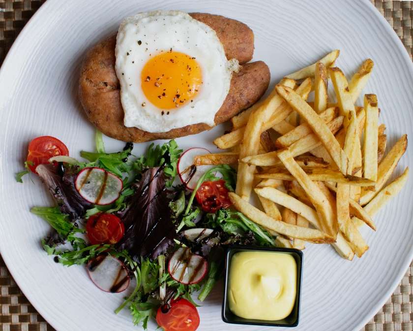 Game Sausage with Egg and Fries
