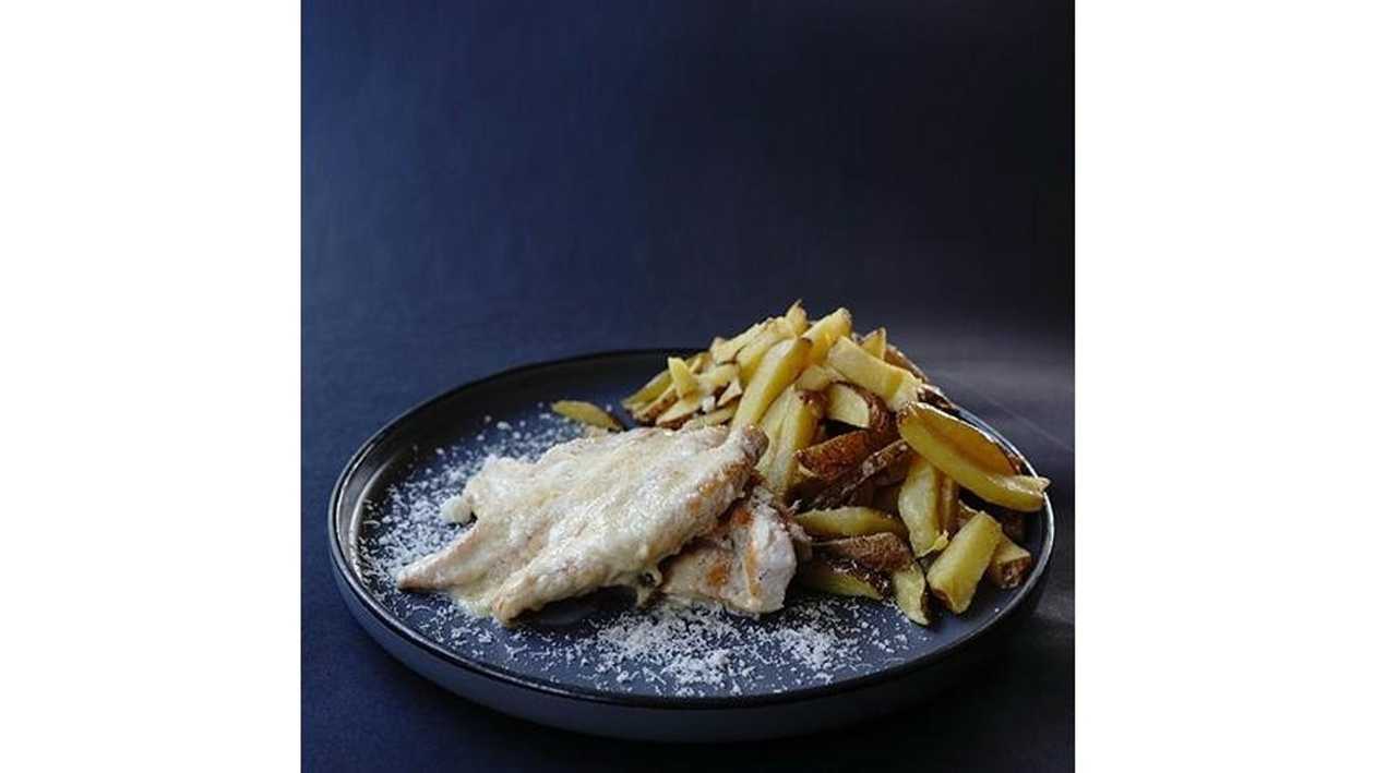 Quattro Formaggi Chicken with Fresh French Fries