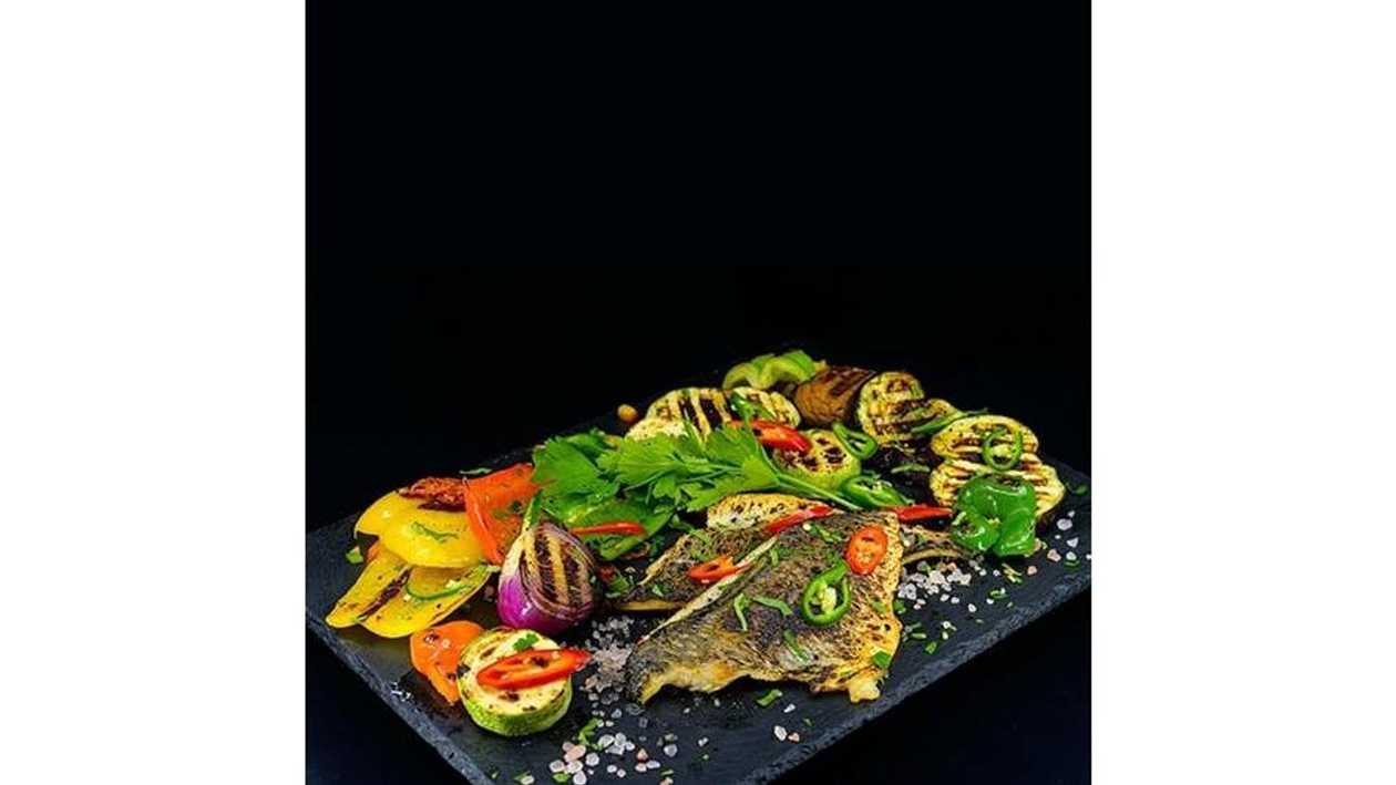 Sea Bream Fillet with Vegetables