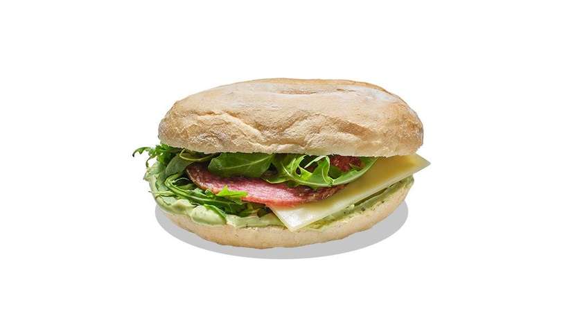 Kanapka z salami i serem księżan