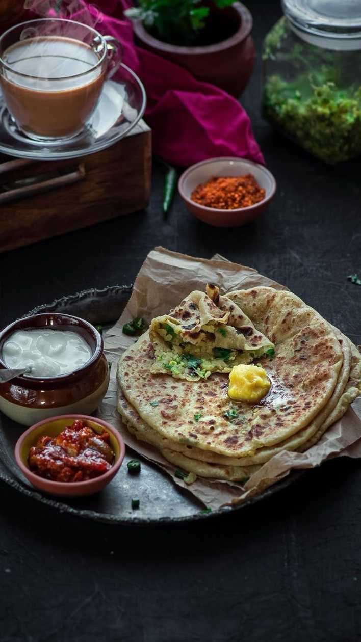Indian Potato Bread (Aloo Paratha)