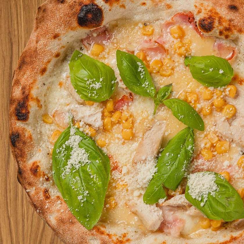 Піца з куркою та беконом for one