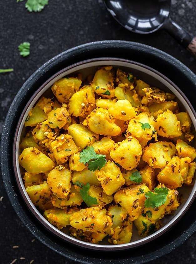 Jeera Aloo (Served with rice or pita, your choice)