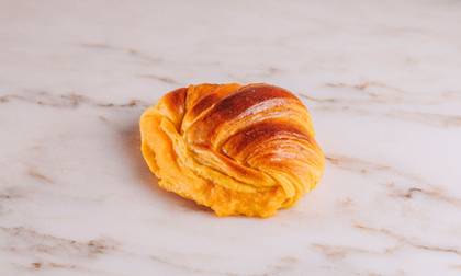 Croissant c/ doce de ovo