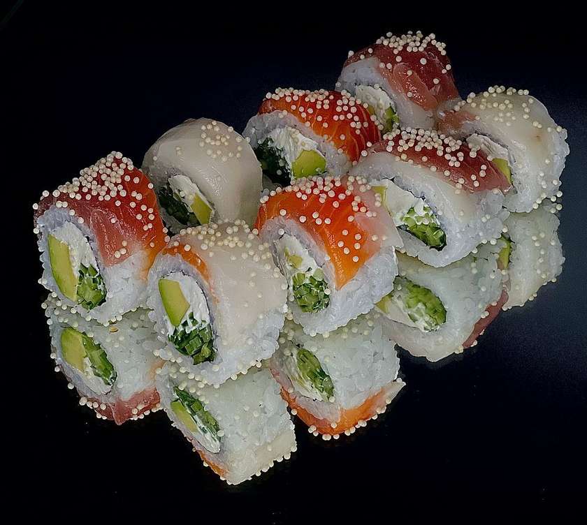 URAMAKI RAINBOW