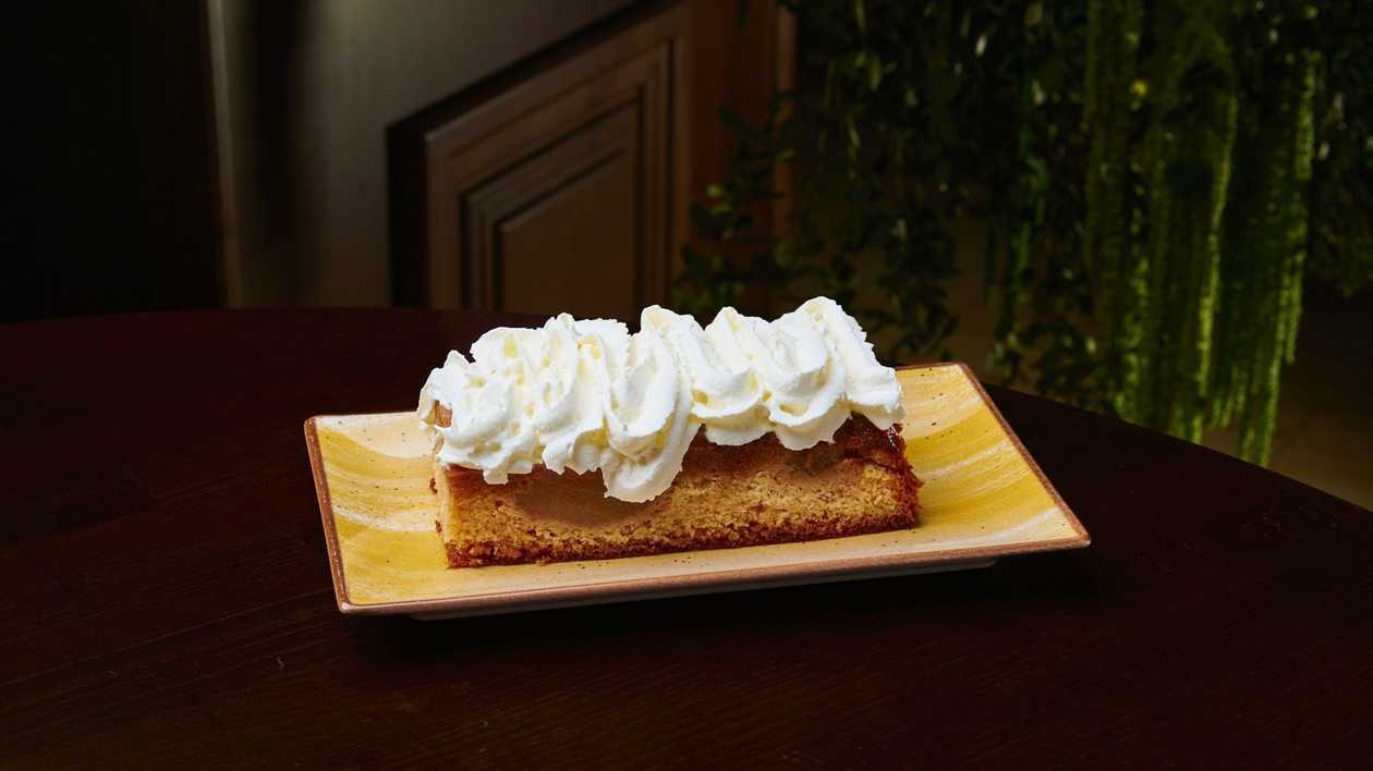 Apple Cake