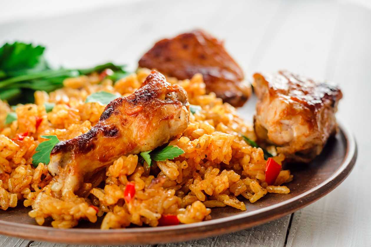 F15. Grilled chicken with rice