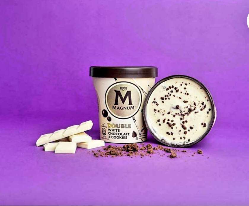 Magnum Pint Double White Chocolate & Cookies Ice Cream 440ml