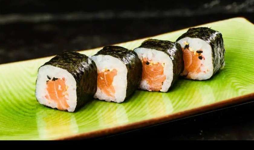Salmon Maki