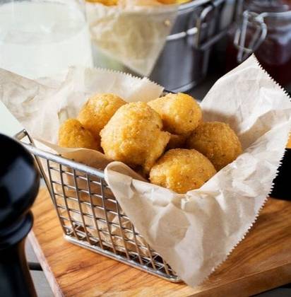 Печериці в паніровці (130 грам)