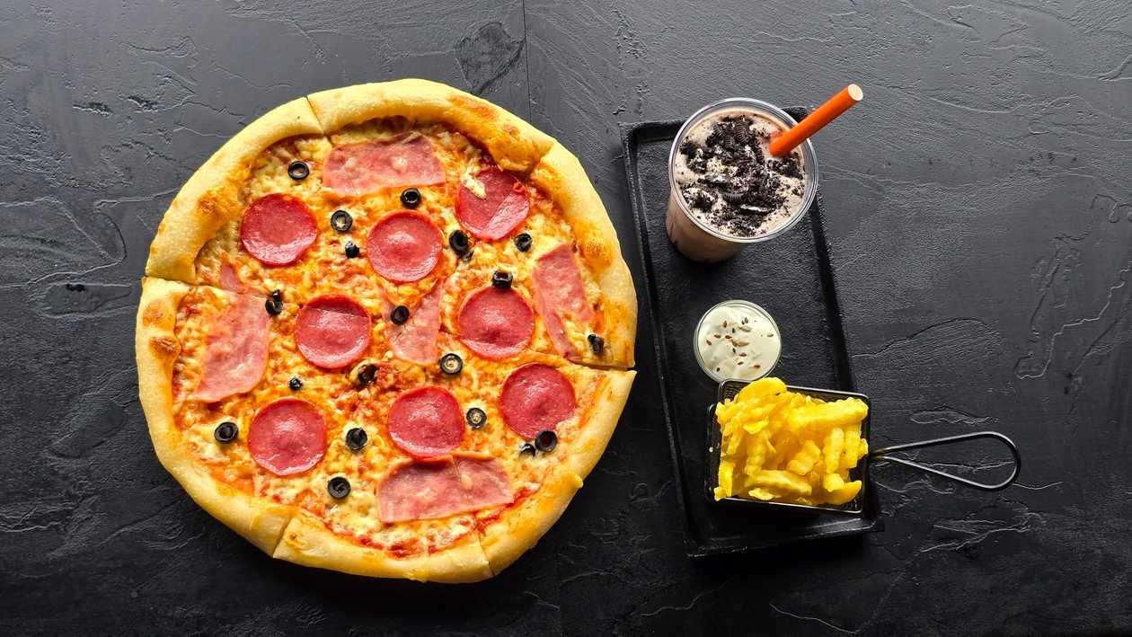 Pizza and Milkshake Set