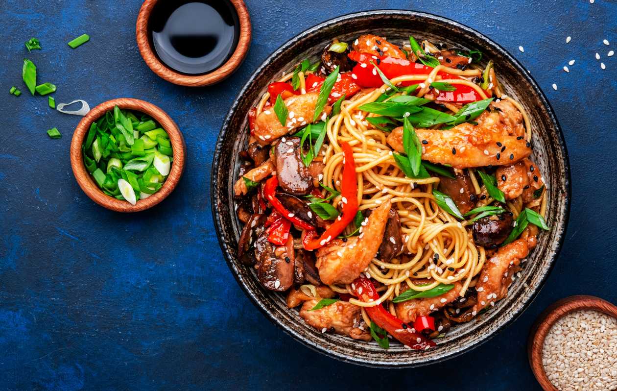 Fried rice "three threads"