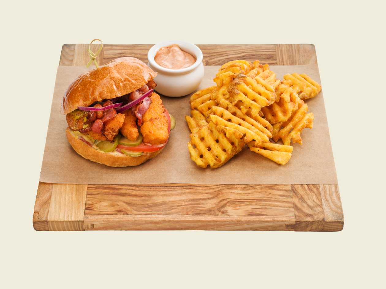 Burger with crispy chicken