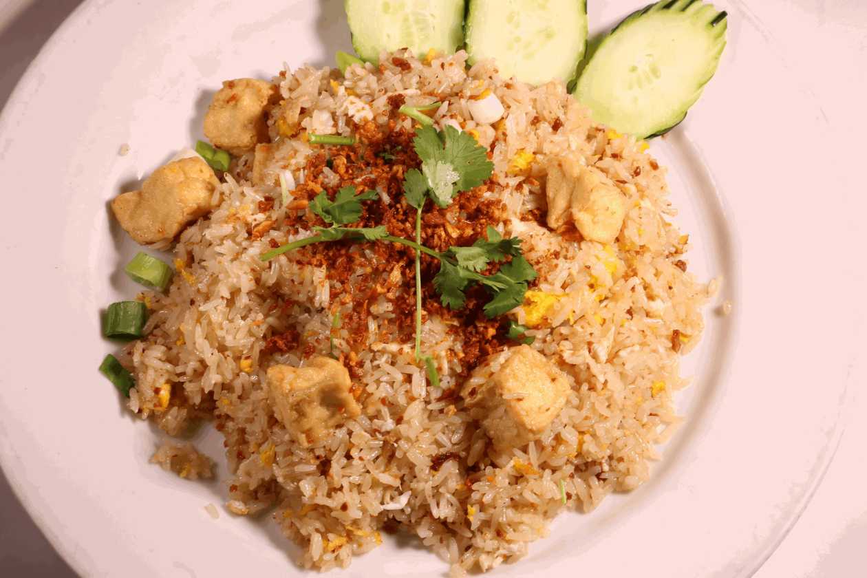 Garlic chicken with rice