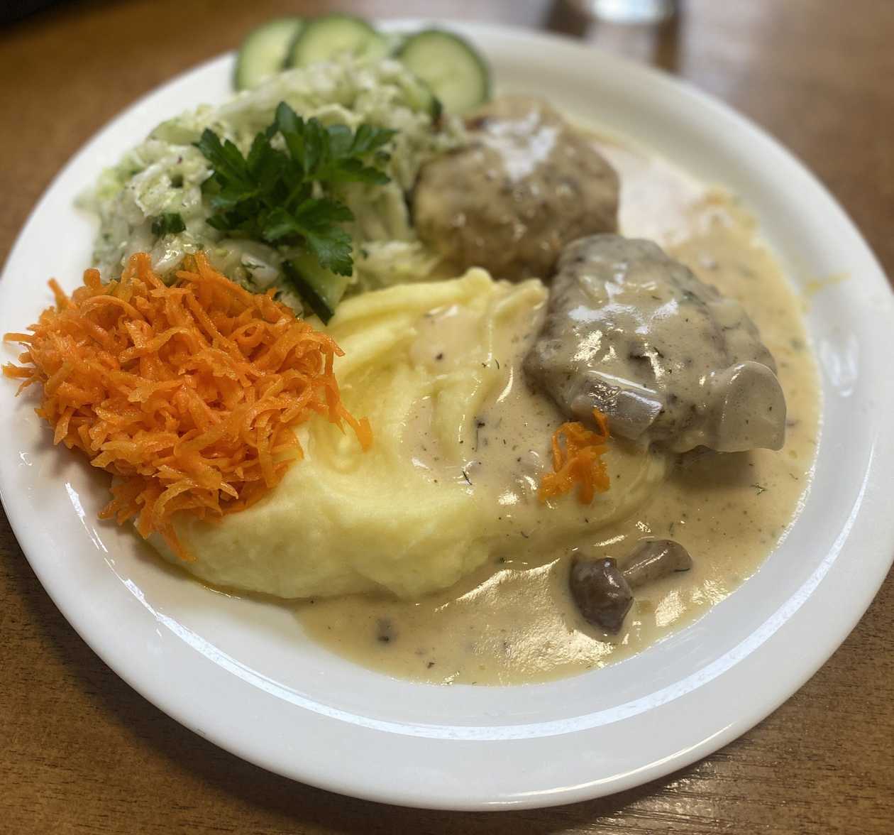 Homemade Cutlets with Forest Mushroom Sauce