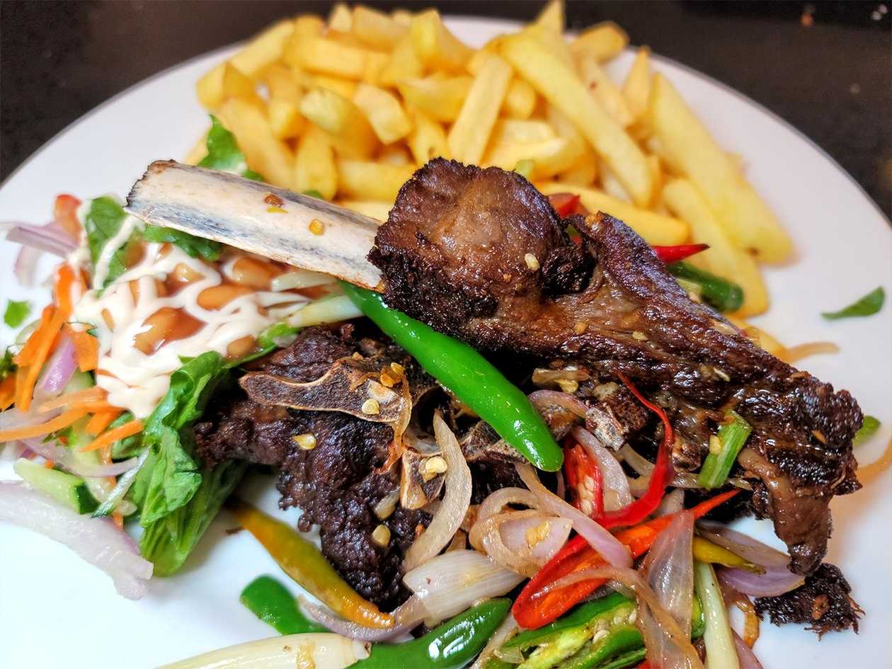 Lamb Chops & Chips