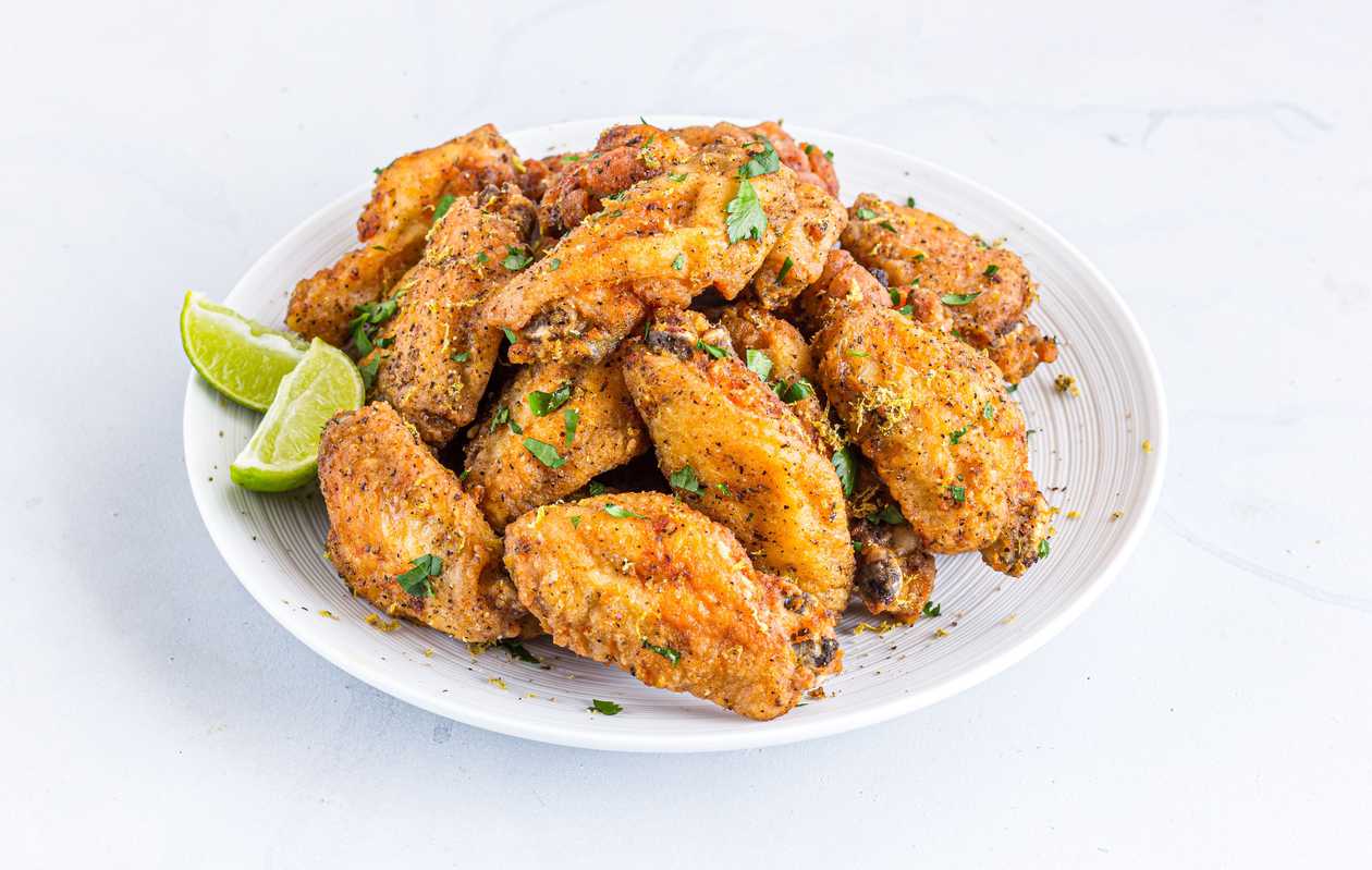 Fried chicken wings