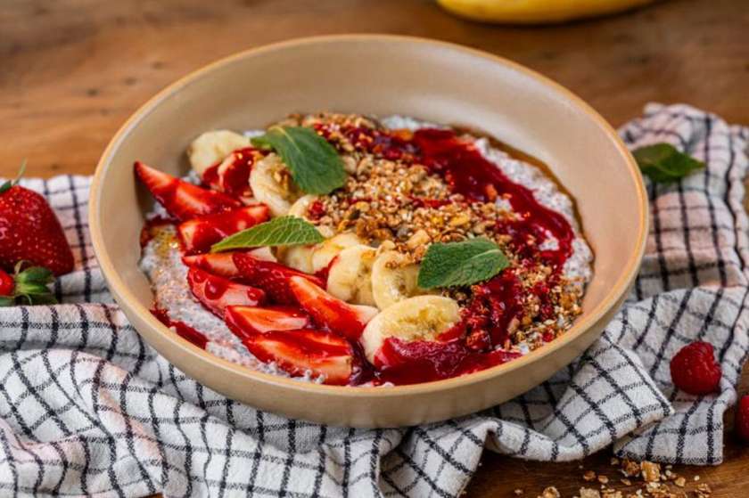 Chia Seed Yoghurt Pudding