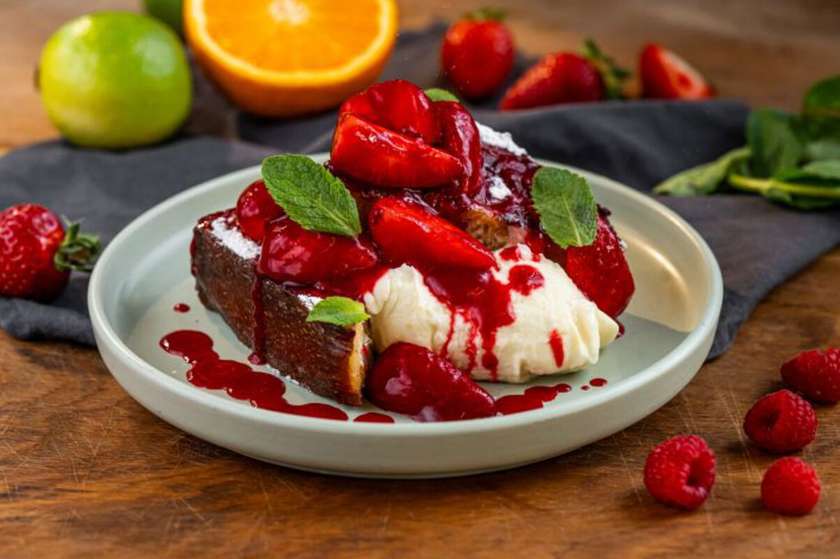 French Toast with Summer Berries