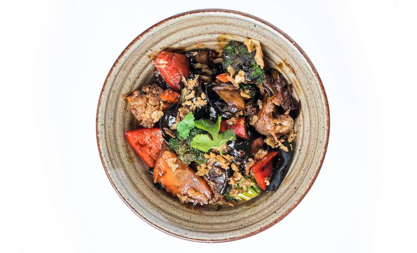 ОВОЧІ WOK З СОЄВИМ СОУСОМ І ЧАСНИКОМ (250г)