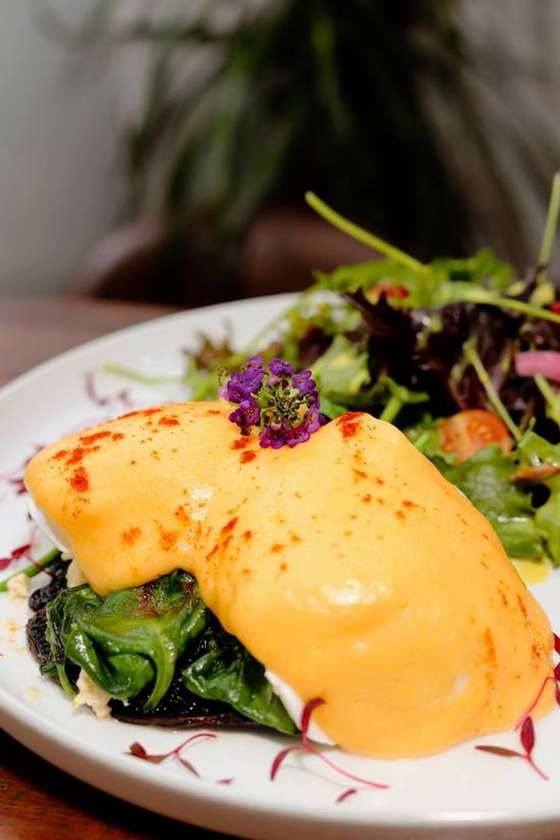 Eggs Portobello Florentine