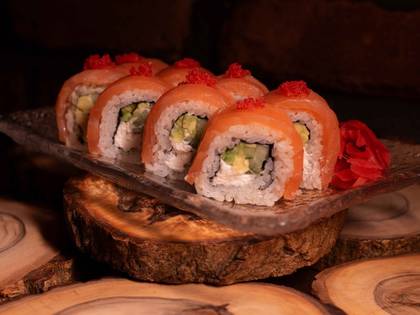 Philadelphia Roll with Avocado