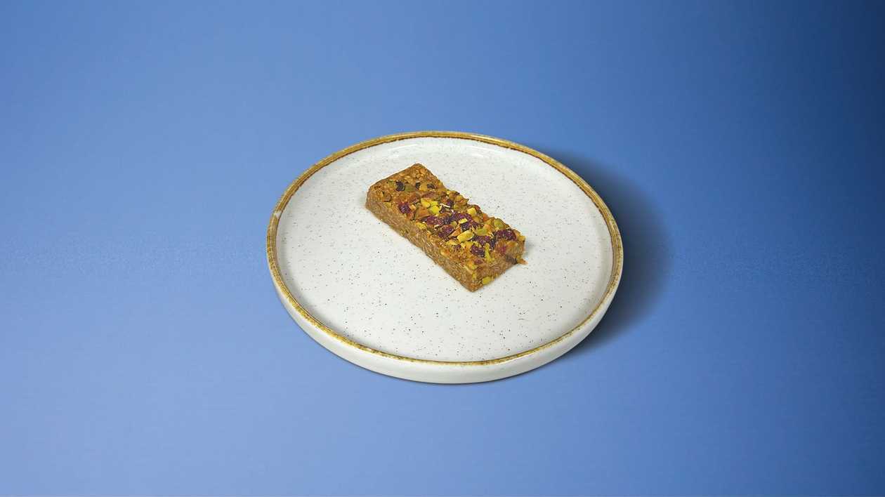 Peanut Butter & Pistachio Bar