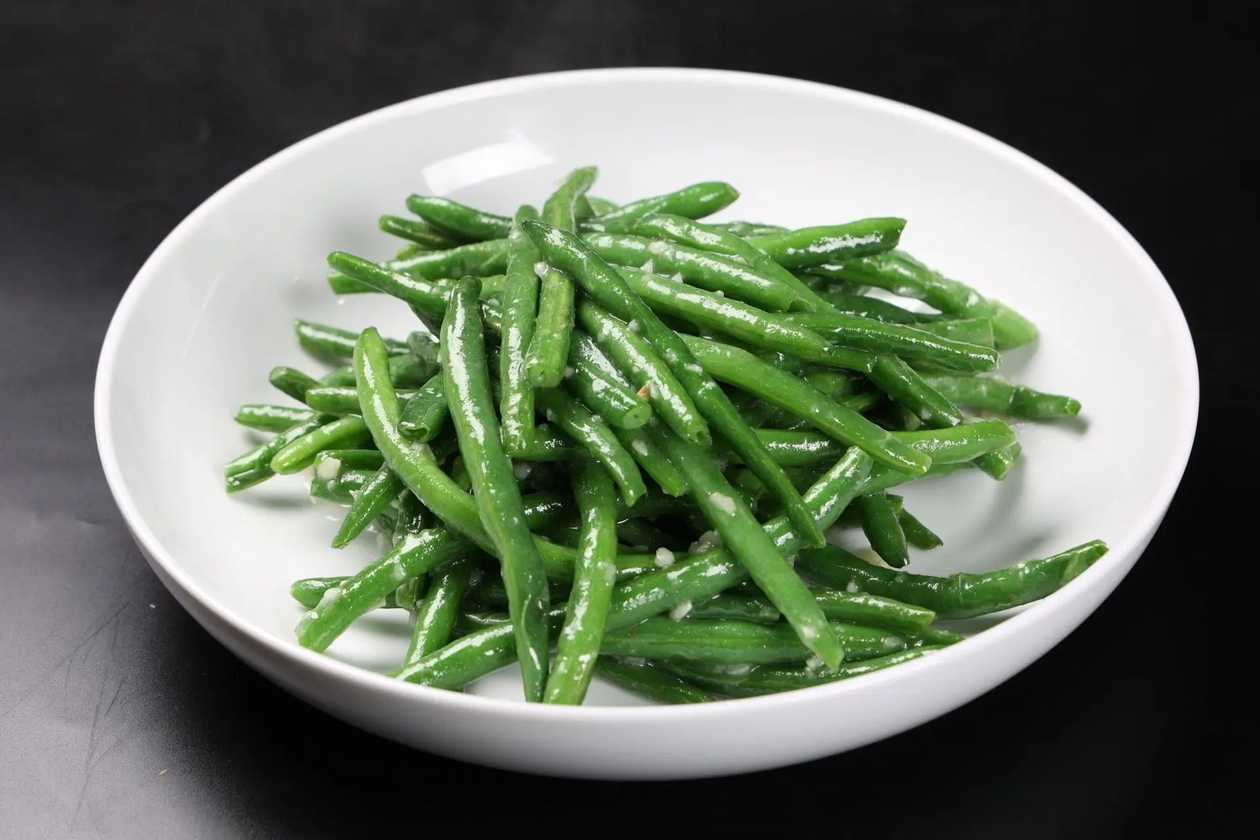 SAUTED GREEN BEANS