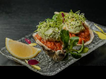 Salmon tartare