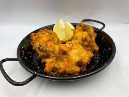 3 Pataniscas de Bacalhau