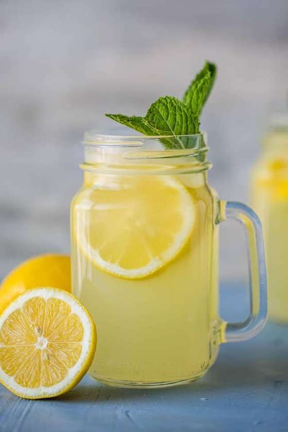 Lemon lemonade