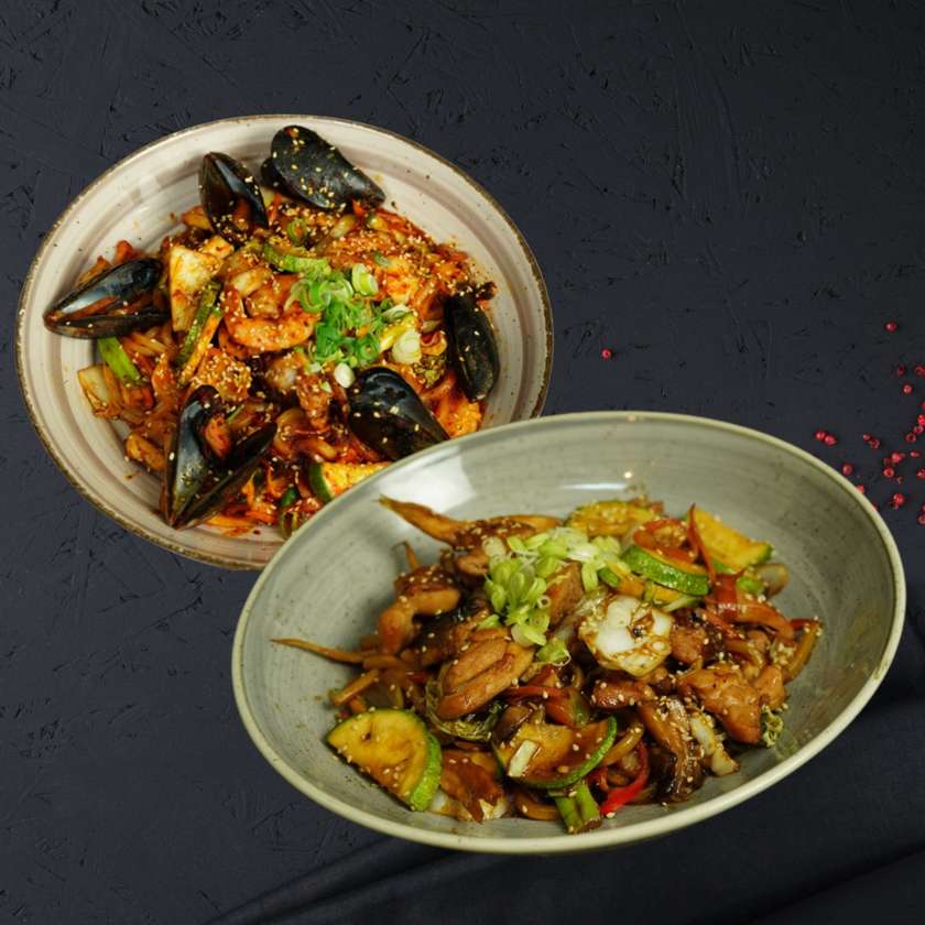 Yaki Udon ×2 (Chicken, Beef, or Seafood)