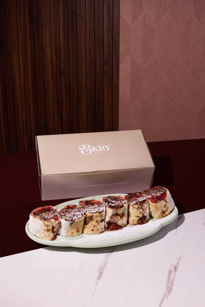 Strawberry Roll
