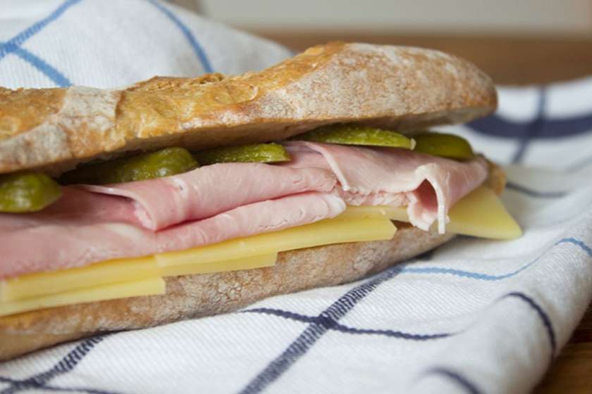 Classic "Bon Appetit" Sandwich with Cheese