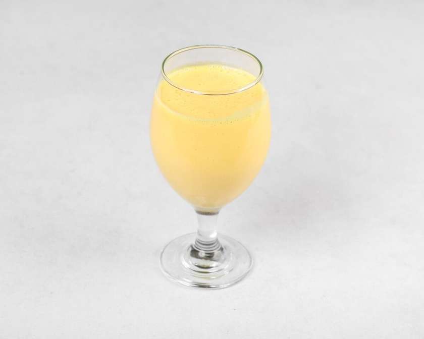 Mango lassi