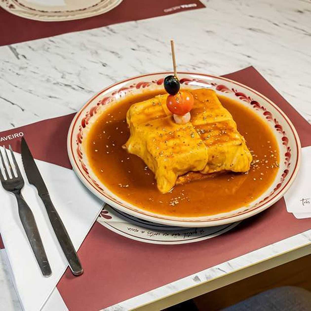 Vegan Francesinha