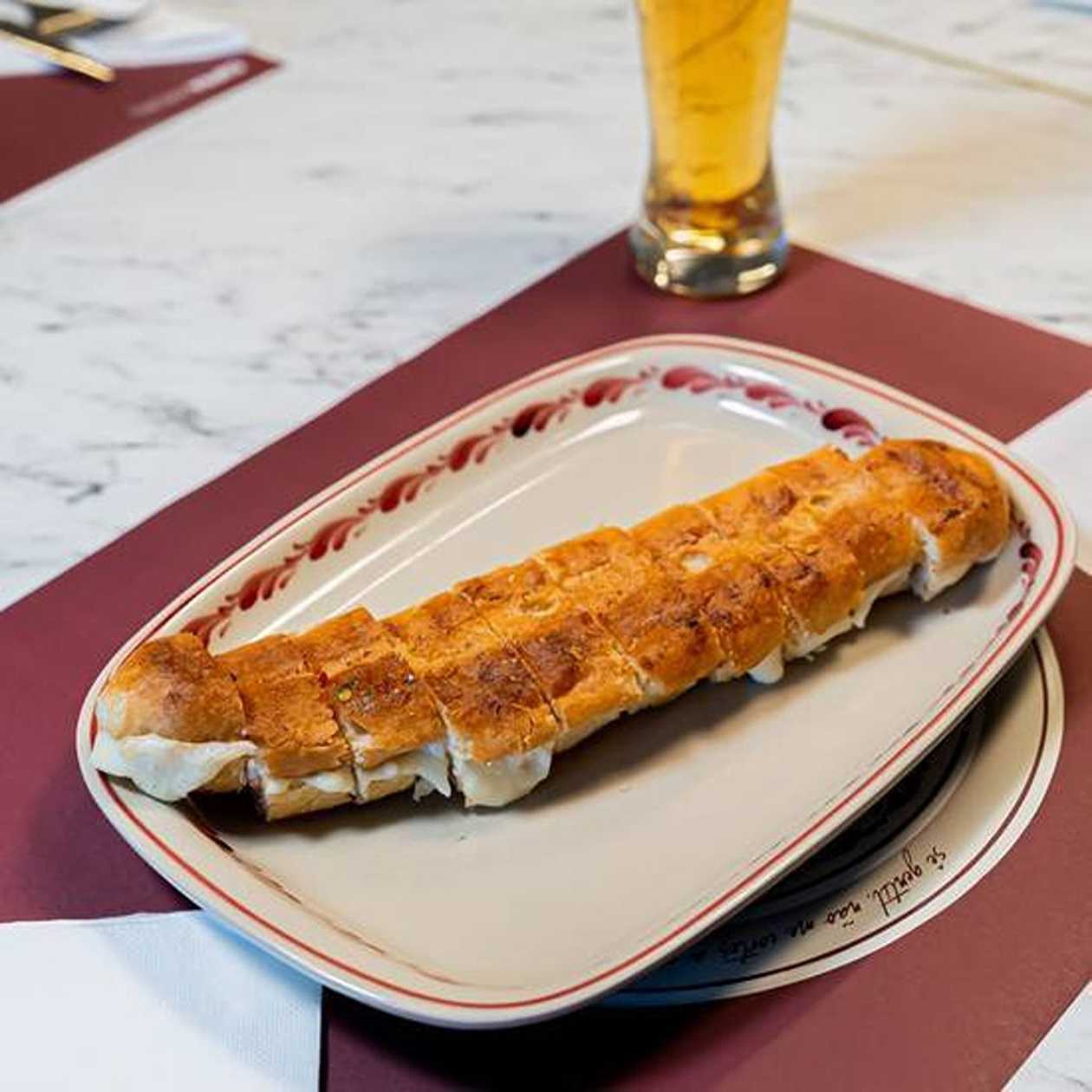 Porto-Style Hot Dog