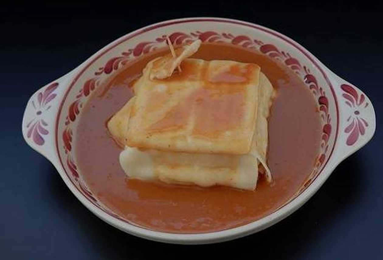 Chicken Steak Francesinha