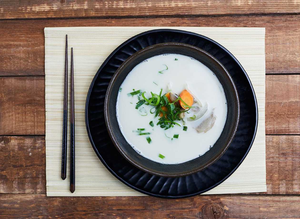 Soup with Coconut Milk and Chicken