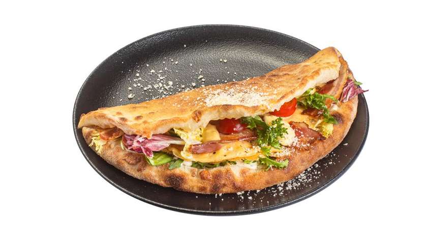 Panuozzo picos sumuštinis su omletu