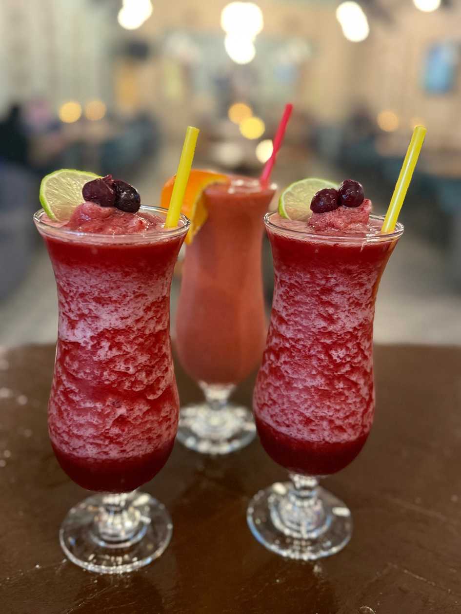 Berries lemonade