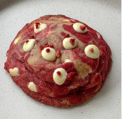 White Raspberry Cookie