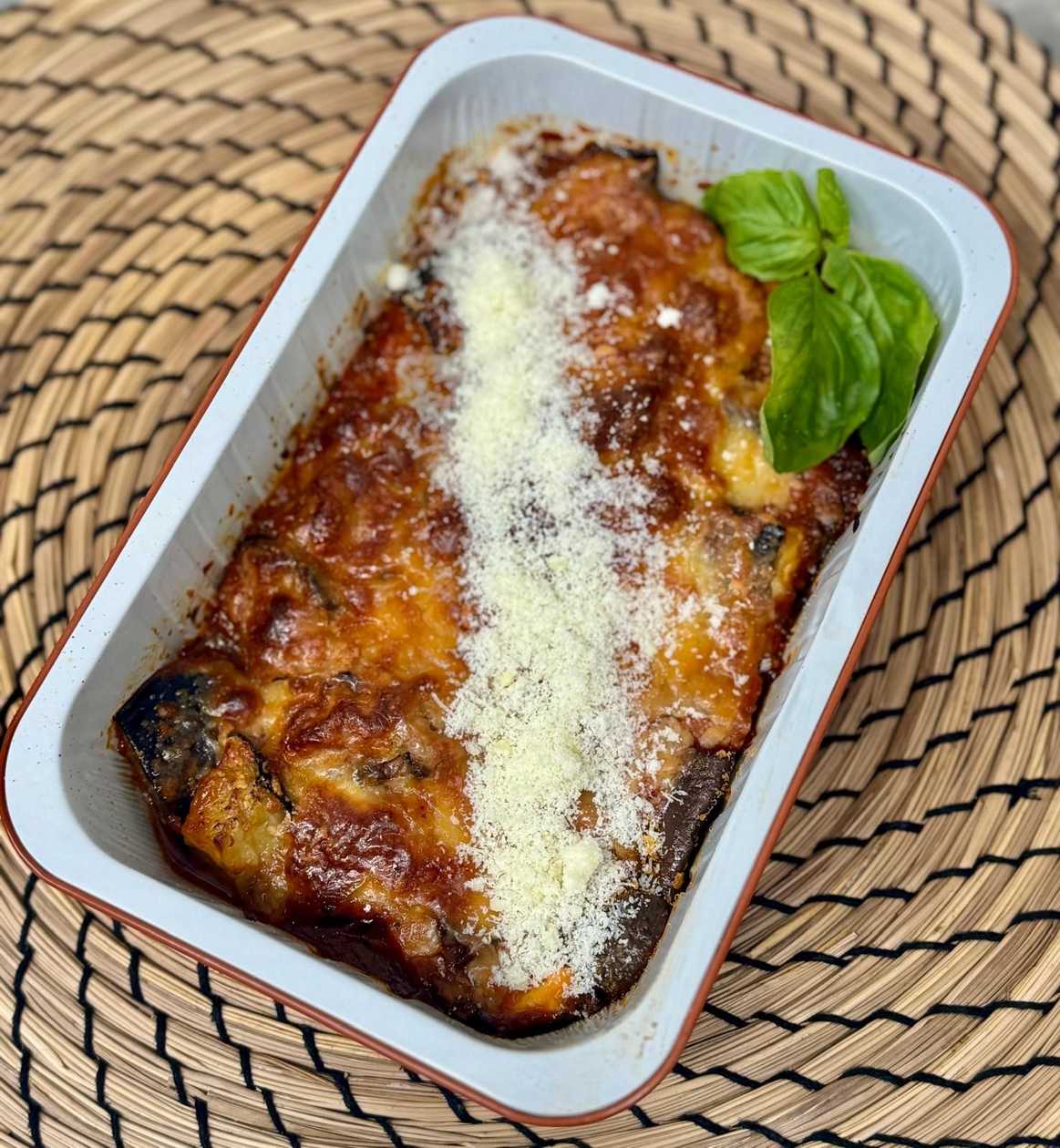 Vânătă gratinată